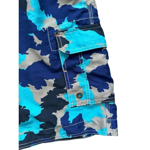 Boden Men's‎ Blue Multi Colored Camo Board Shorts Size 38 Swim Trunks Surfing - Picture 2 of 4